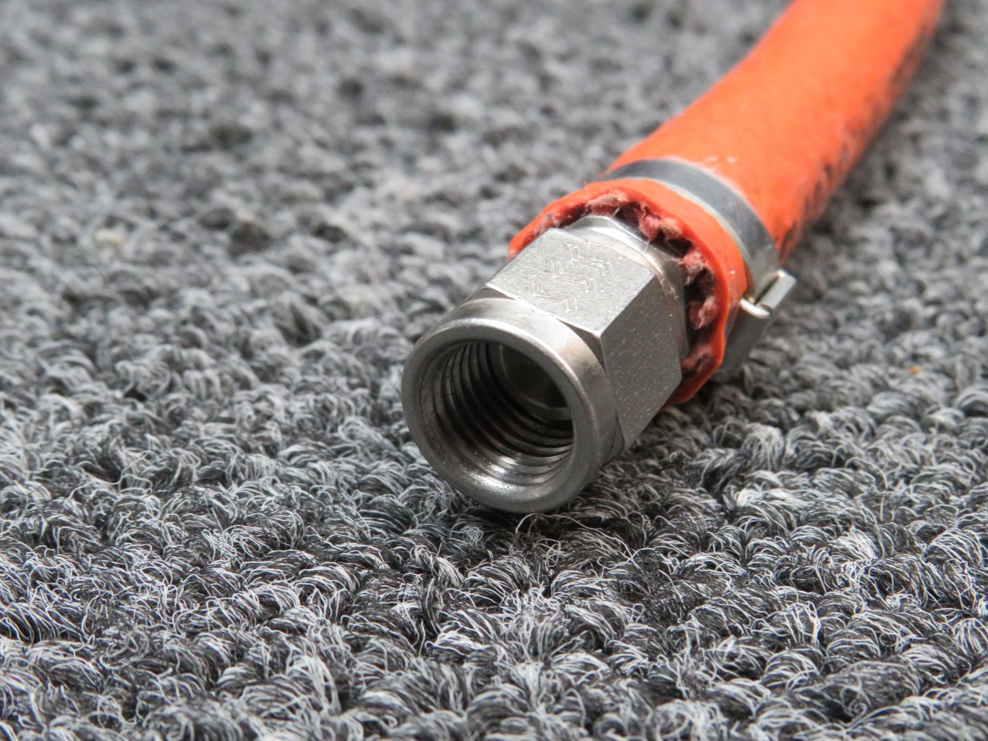 124F0014CR0172 Stratoflex Hose Assembly (PSI 1500)