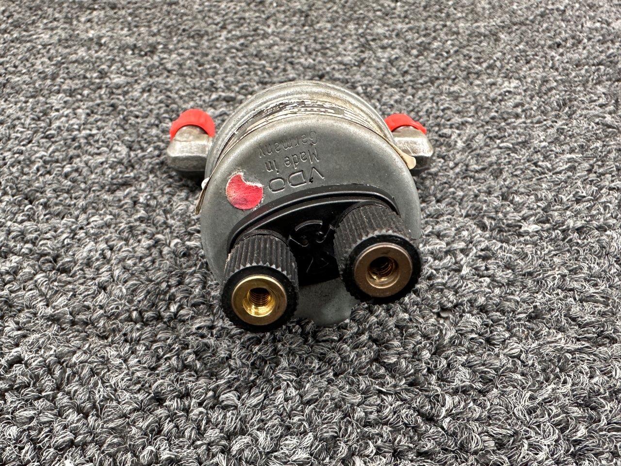 306018 JP Instruments Oil Pressure Transducer | BAS Airplane