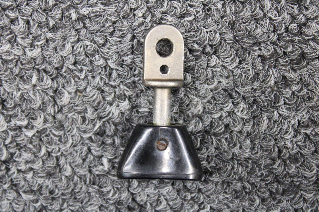 84083-002 (Use PN: 571-224) Piper PA46-350P Fuel Selector Cable Knob