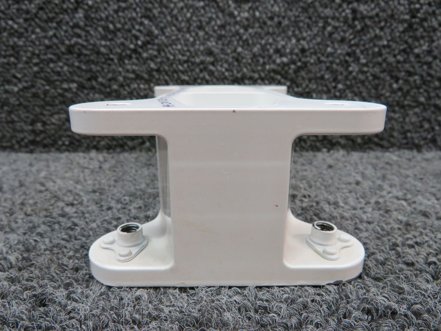 206-031-167-001 (Alternate PN: 206-321-005) Bell 206B Landing Gear