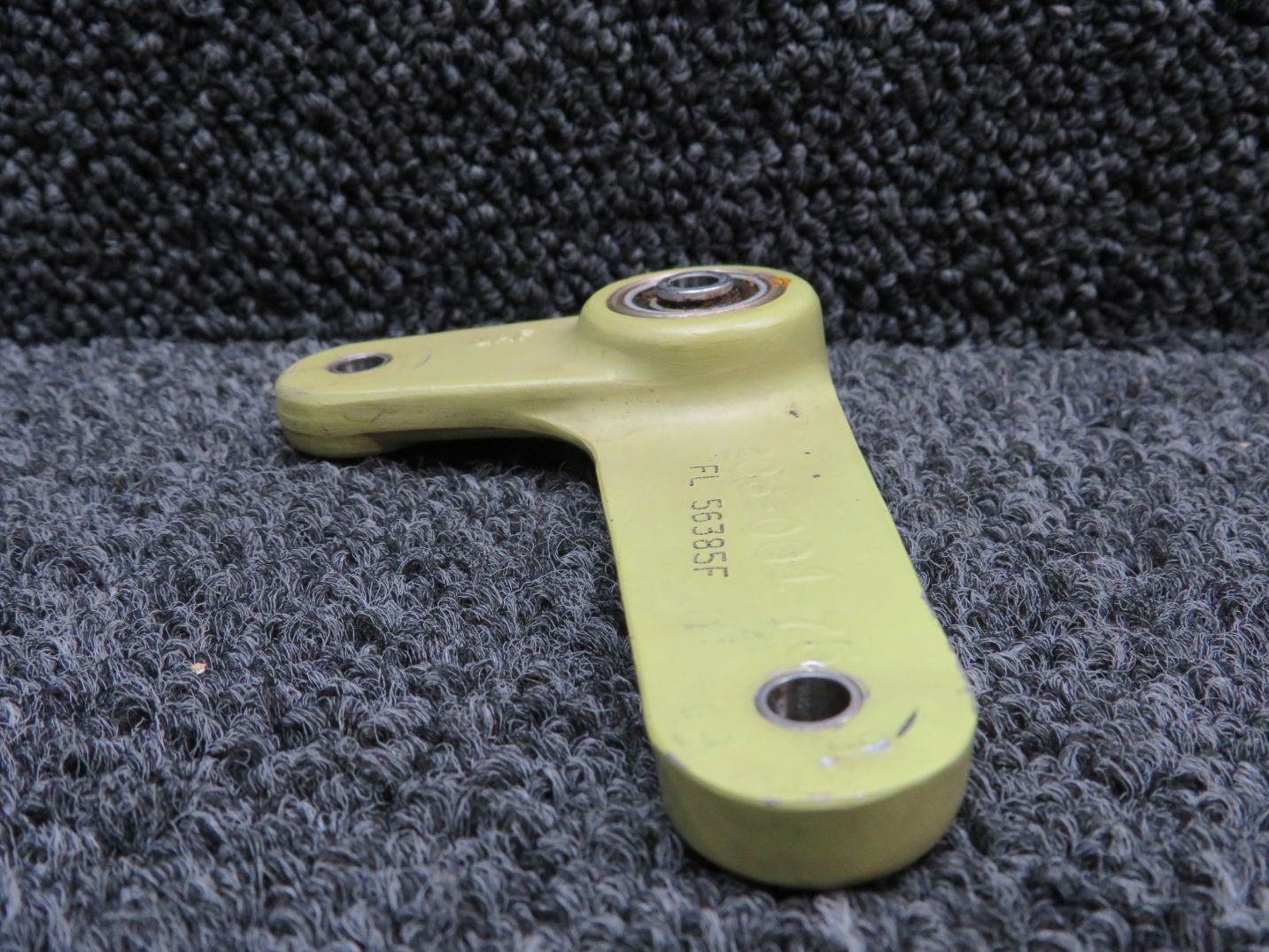 206-001-756-009 (Cast: 206-001-756-1) Bell 206B Anti-Torque Bellcrank