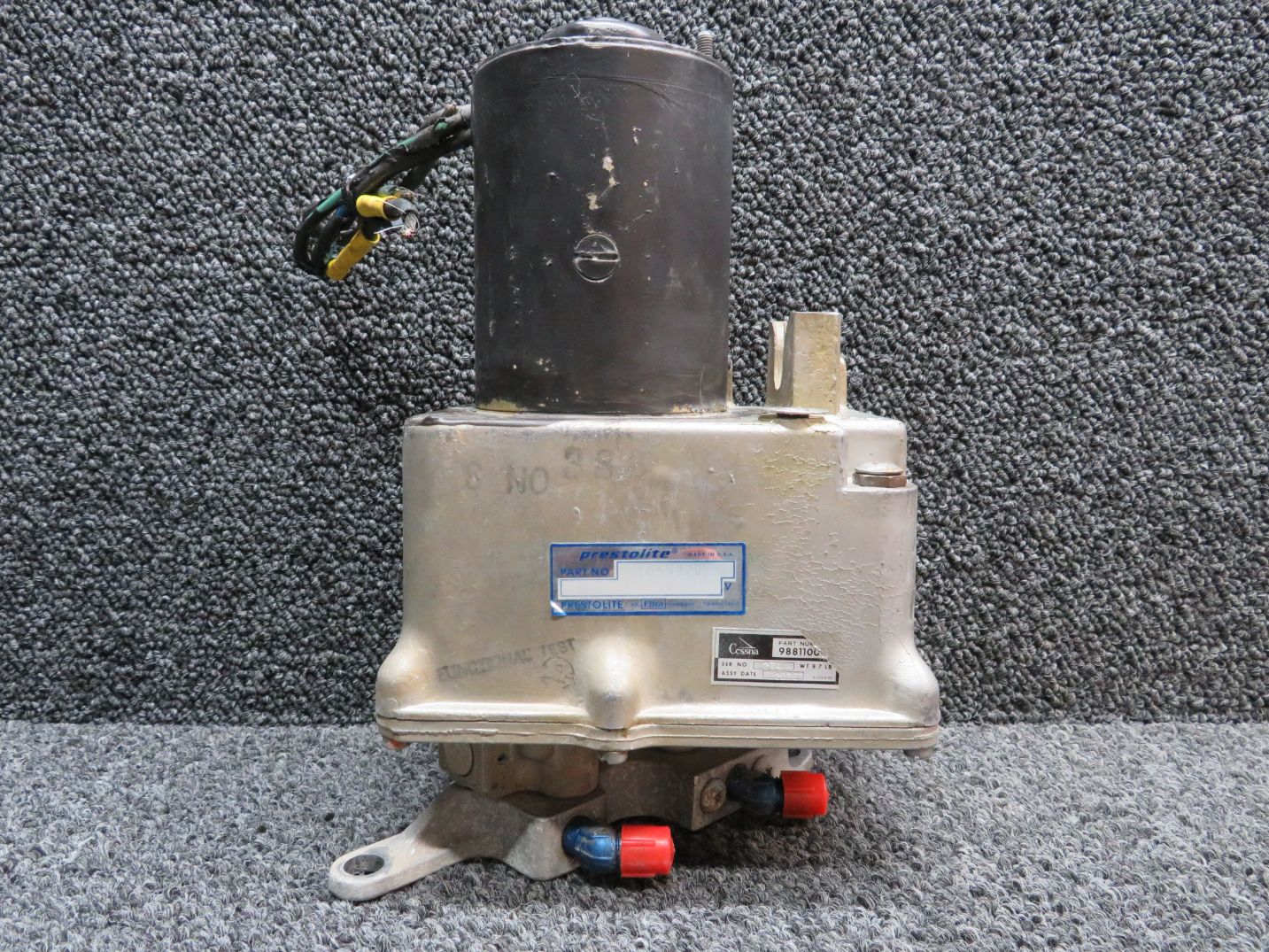105932E (Alt PN: 9881100-1) Piper PA28R-180 Prestolite Hydraulic 