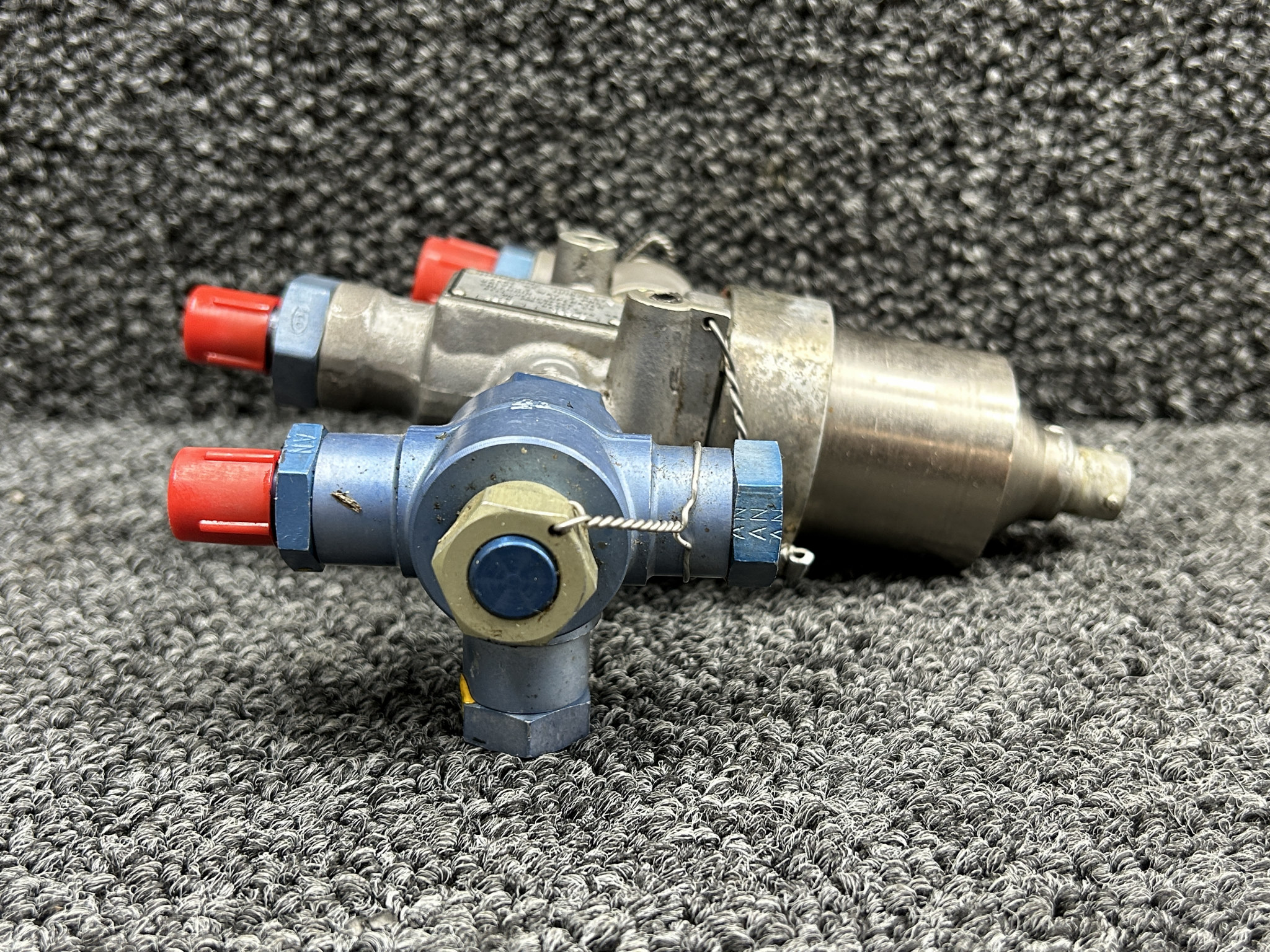 1U1025-57 (Alt PN: 206-076-037-1) Ronson 3-Way Solenoid