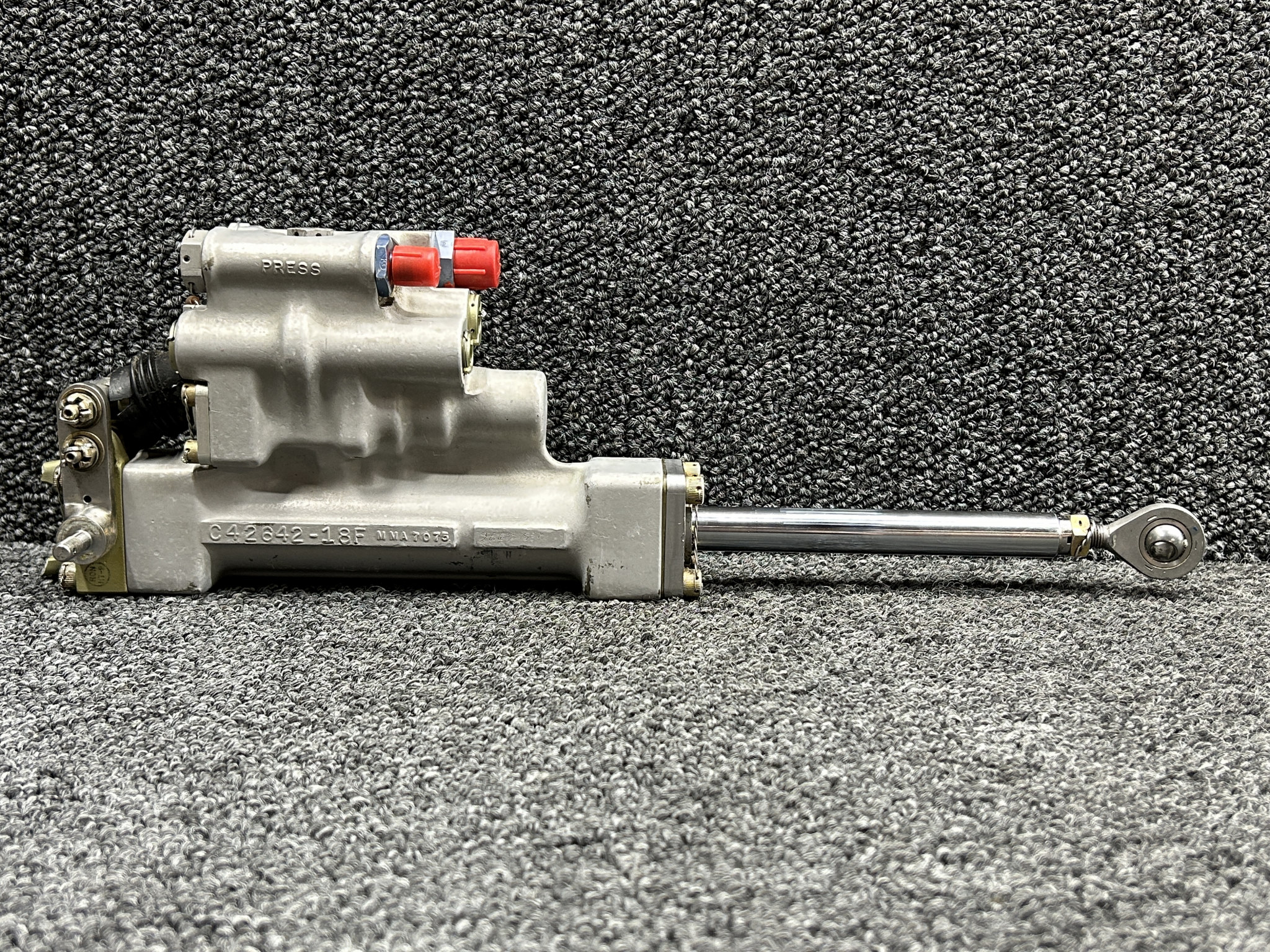 42C42642-101 (Alt PN: 206-076-062-101) Ronson Hydraulic Servo