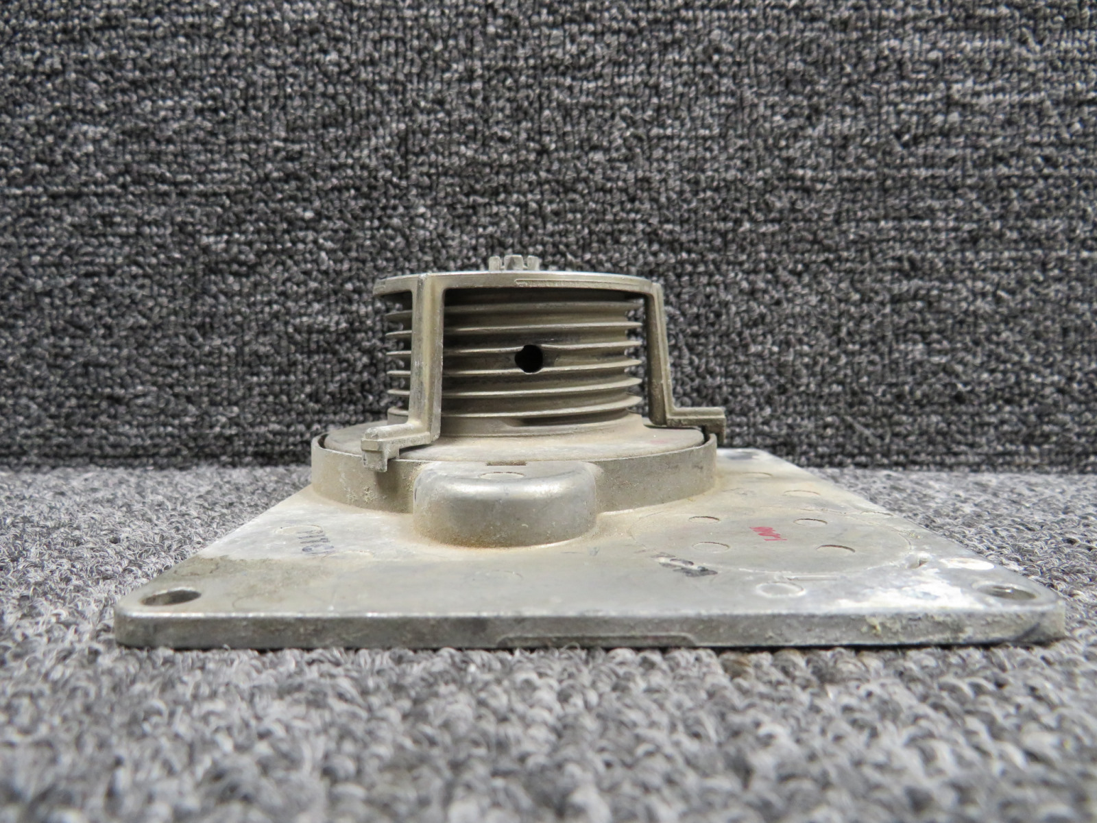 065-0030-27 King Radio KM-275 Aircraft Servo Mount