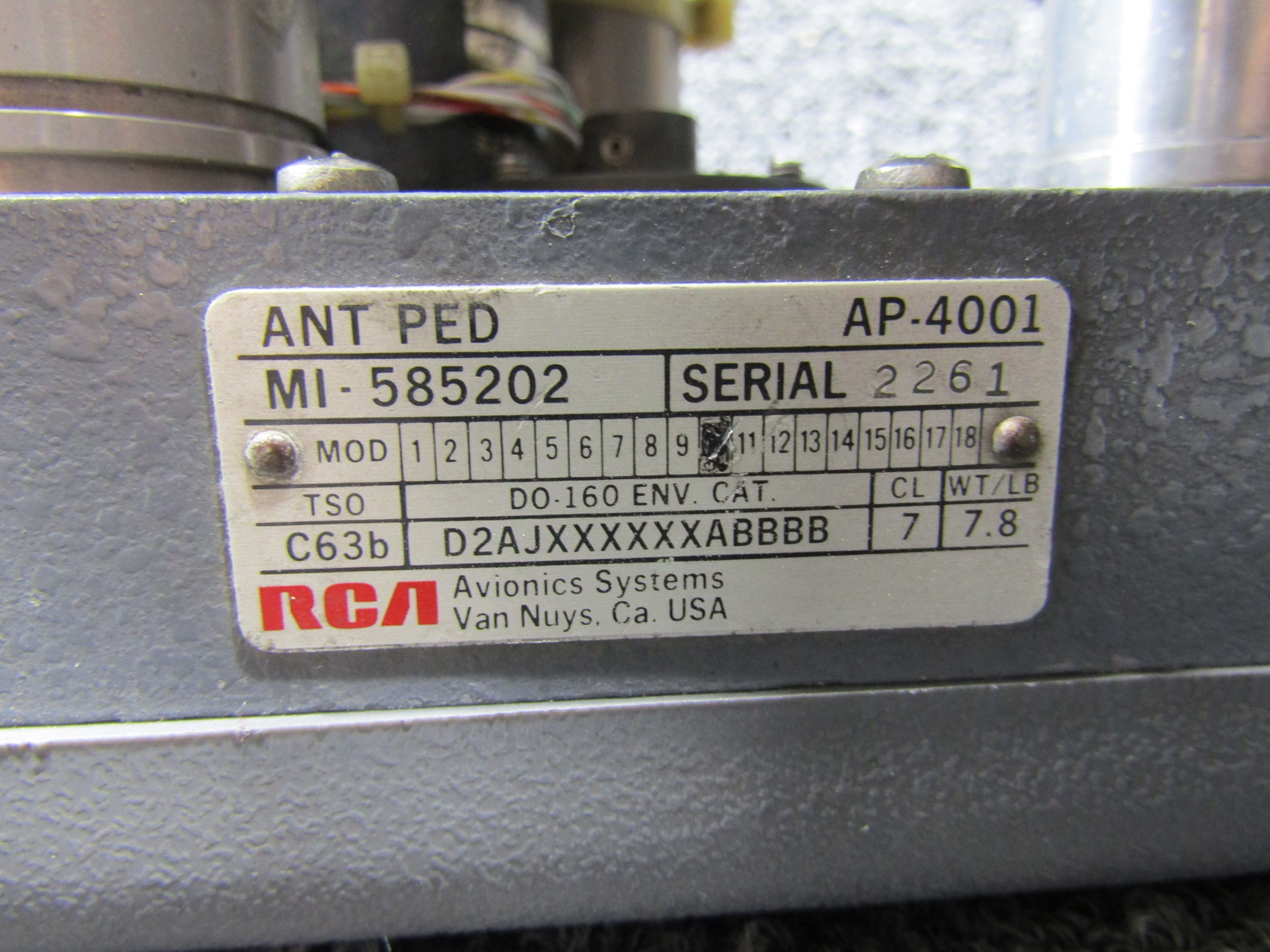 AP-4001 RCA MI-585202 Radar Antenna Pedestal Has Modifications
