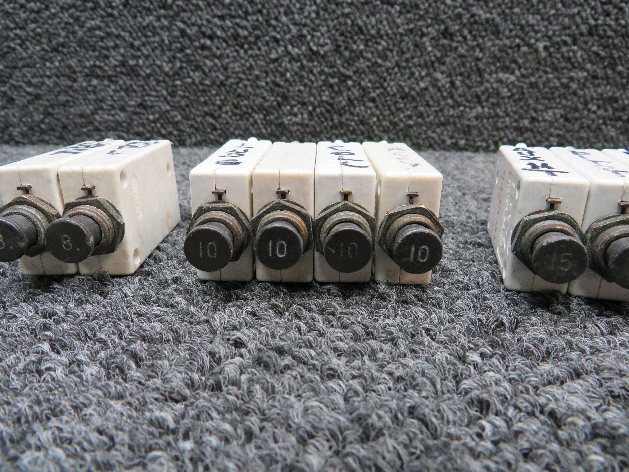 41-2-S14-LN2 E-T-A Circuit Breaker Set of 29 (115,28V) (5, 8, 10