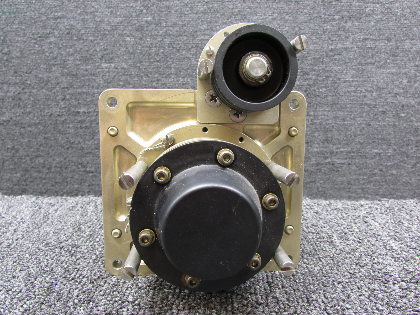 065-0076-03 King Radio KSA-470 Servo Actuator with Mods and Servo