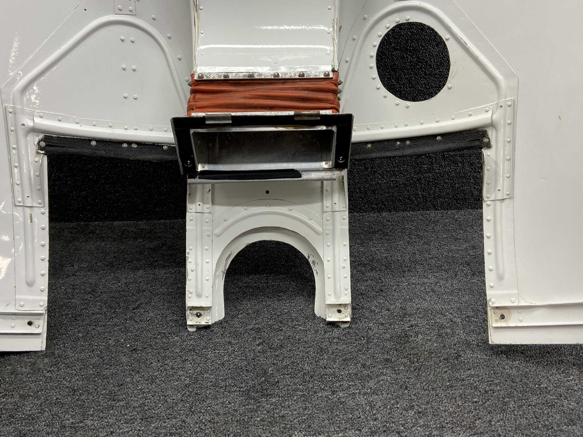 0752706-202, 0752056-28 Cessna 182R Lower Cowling with Nose Cap