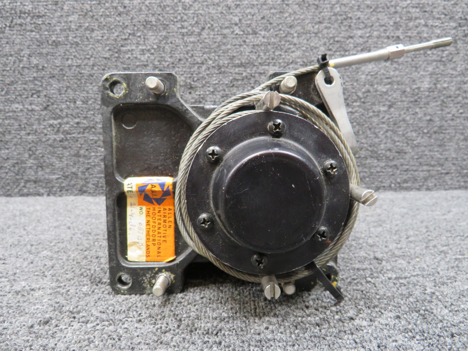 065-0014-09 King Radio KSA-370 Servo Actuator with Modifications