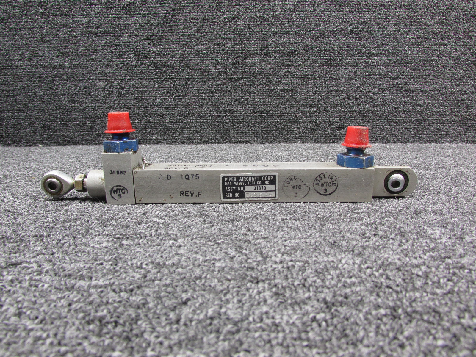 エルシャダイ 31879 Wiebel Nose Landing Gear Door Actuator For Sale