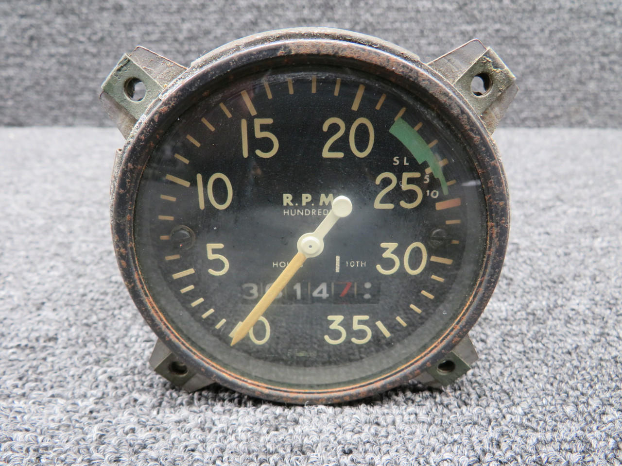 Cessna 172 Core 3614.7 Hour Recording Tachometer Indicator Core With