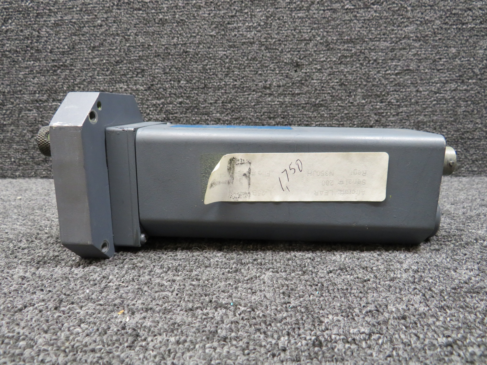 501-1105-04 JET AI-804J-G Attitude Gyroscope Indicator w Mounting