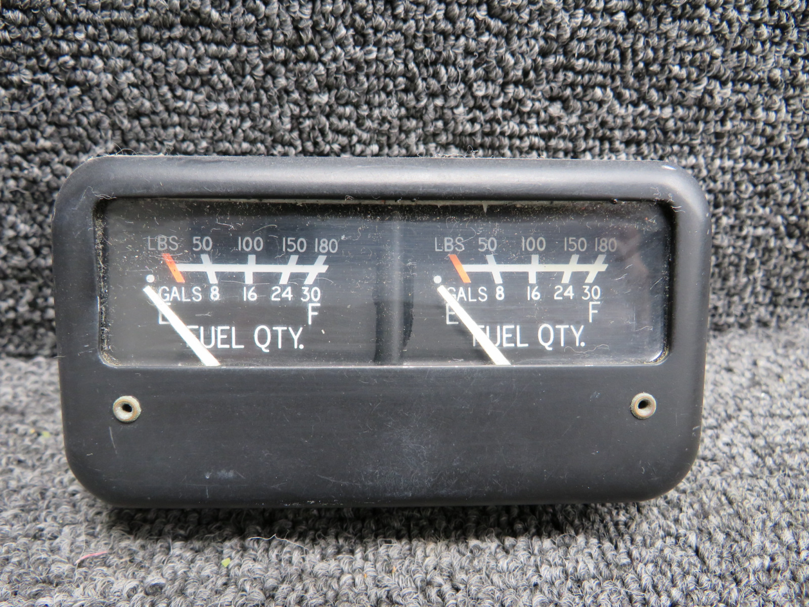 C669562-0101 Rochester 6247-00080 Indicator Cluster Assembly (2