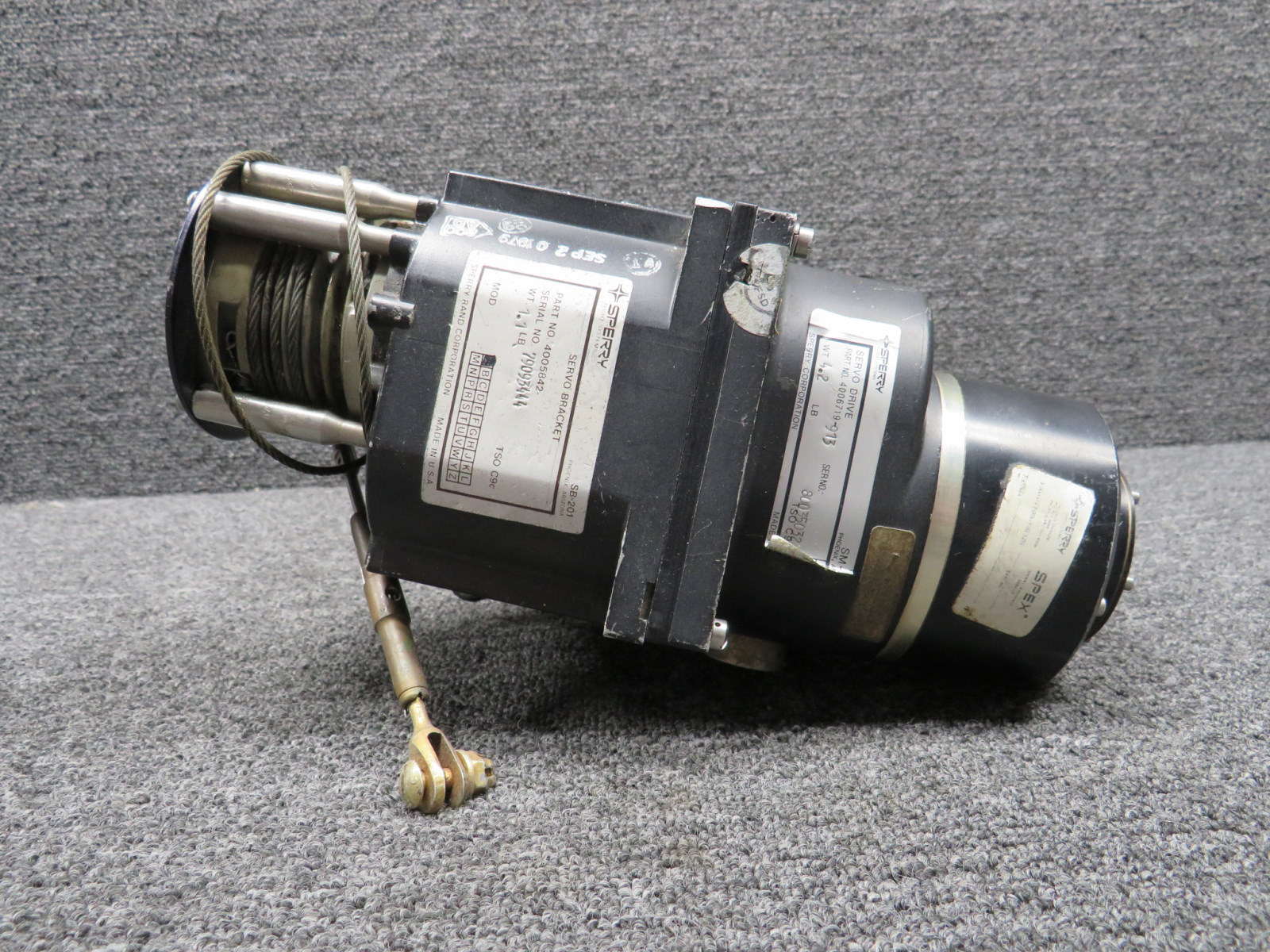 4006719-913 Sperry Aviation SM-200 Core Servo Drive Has Servo Bracket