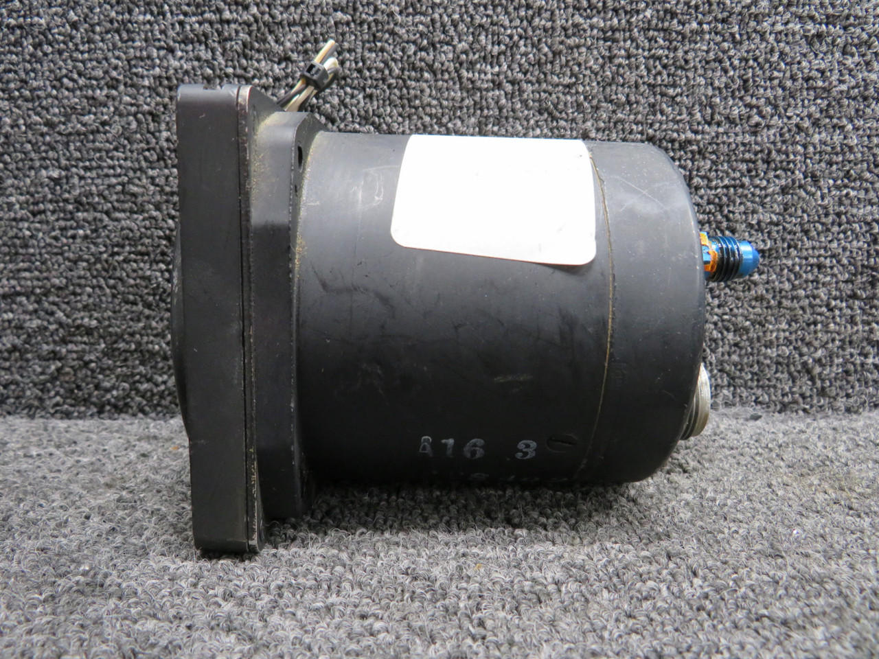 22-804-032-10 Edo-Aire Tri-Gauge Engine Indicator (Lighted) (27 Volts)