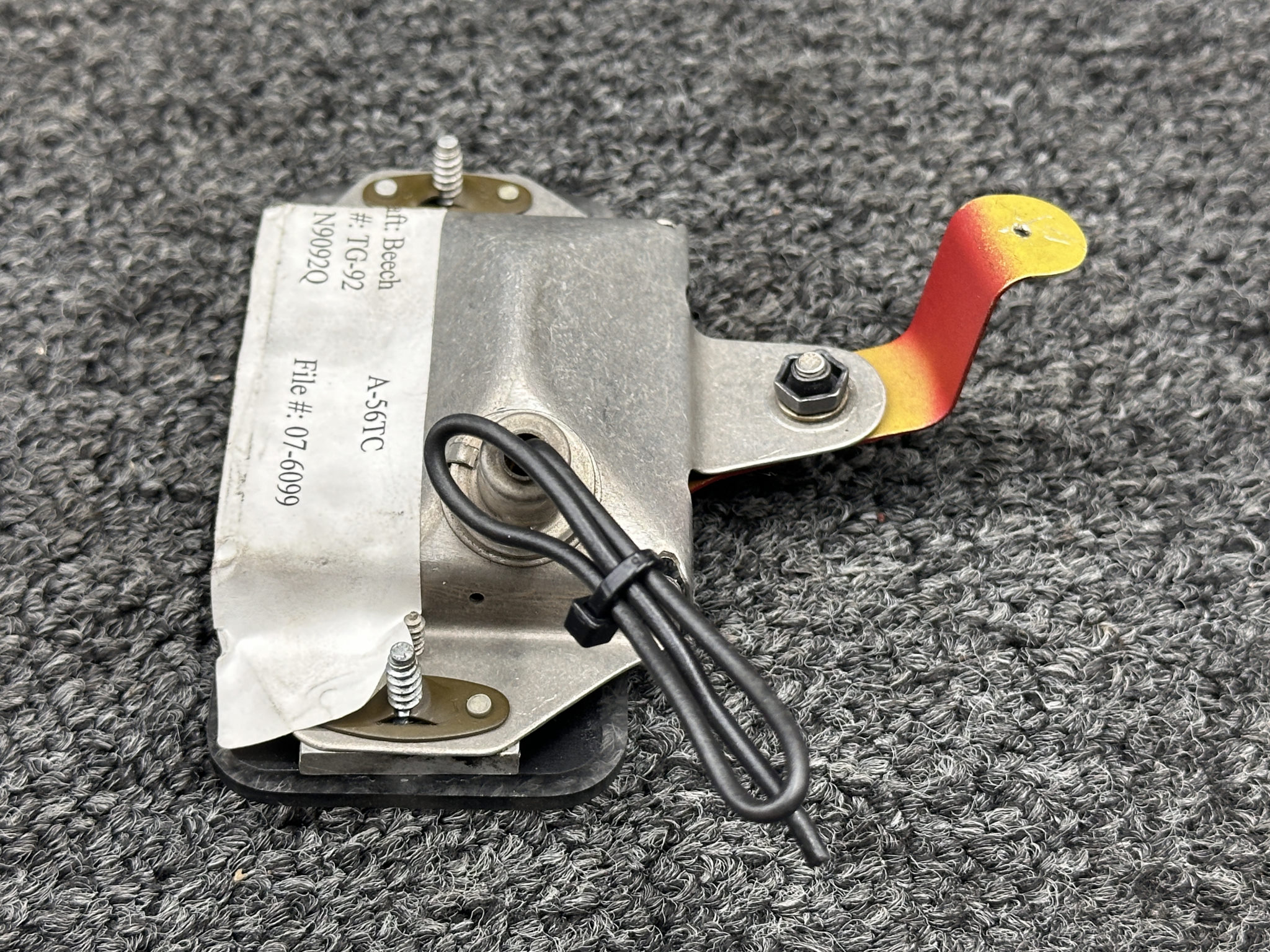 95-324006-607 Beechcraft A56TC Landing Gear Position Indicator