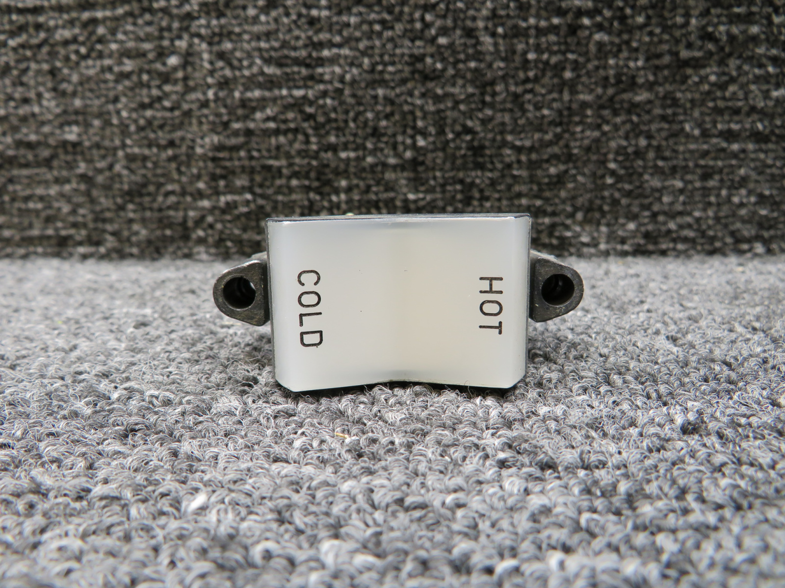 t*o様 Switch Miller 021467 Switch, Tgl Spst 3A 250V Off-None- (On) Spd Term