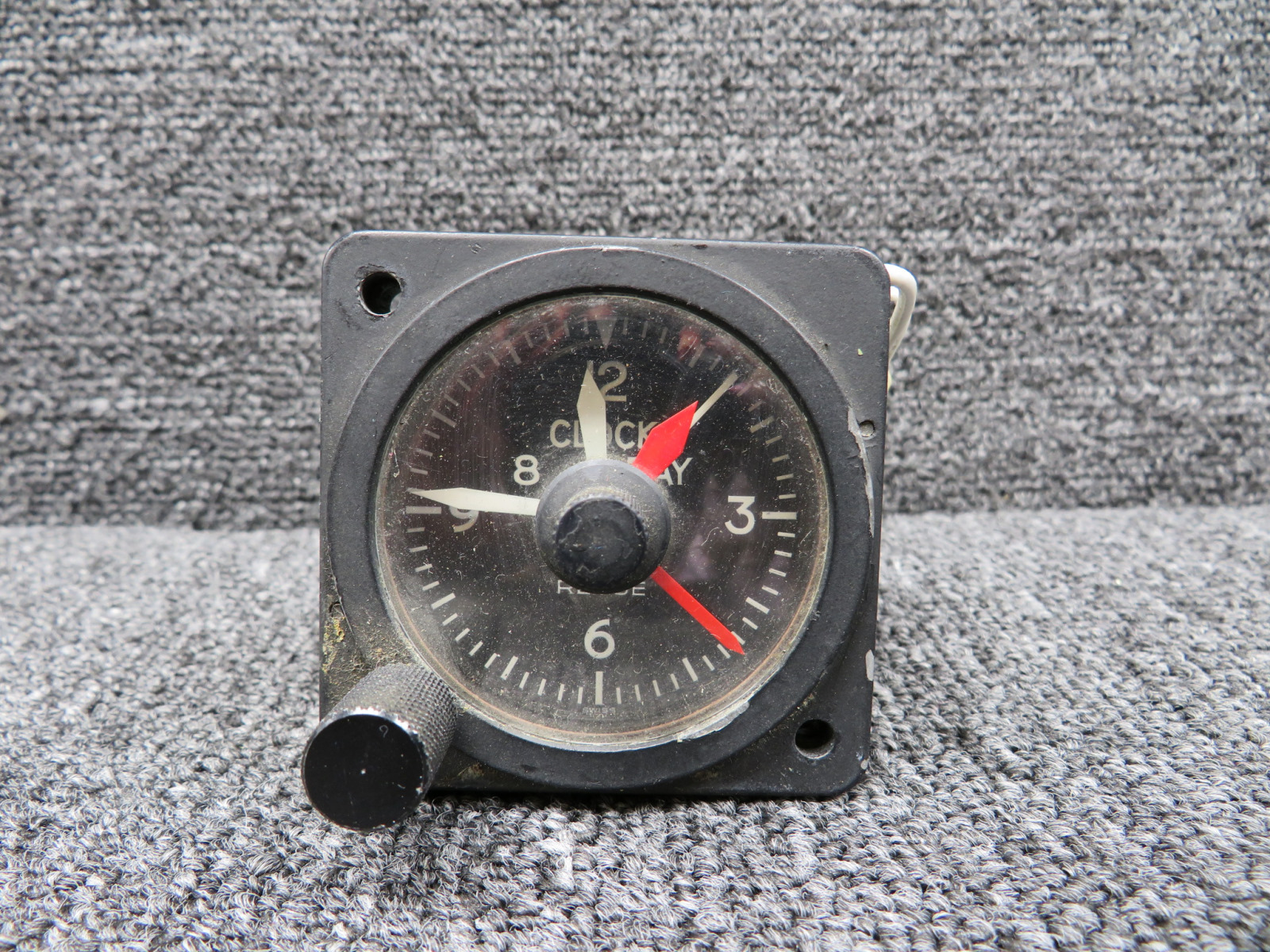W33-7510-10ET-20 Wakmann Aircraft Clock, Lighted (Chipped Paint on