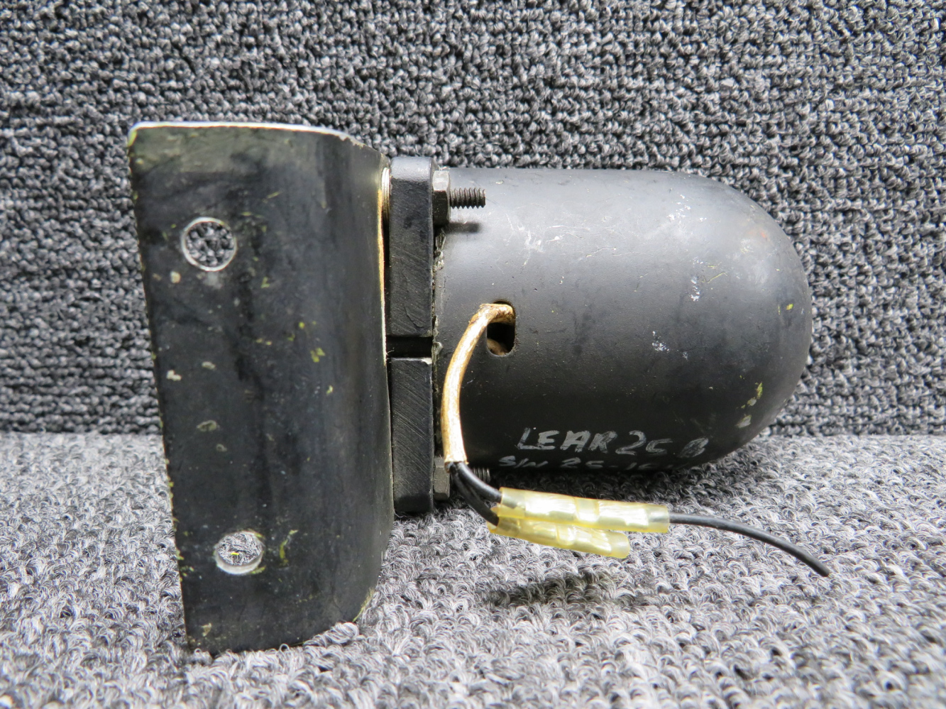 C2350L4-M23 Airpath Magnetic Compass Indicator with Windshield