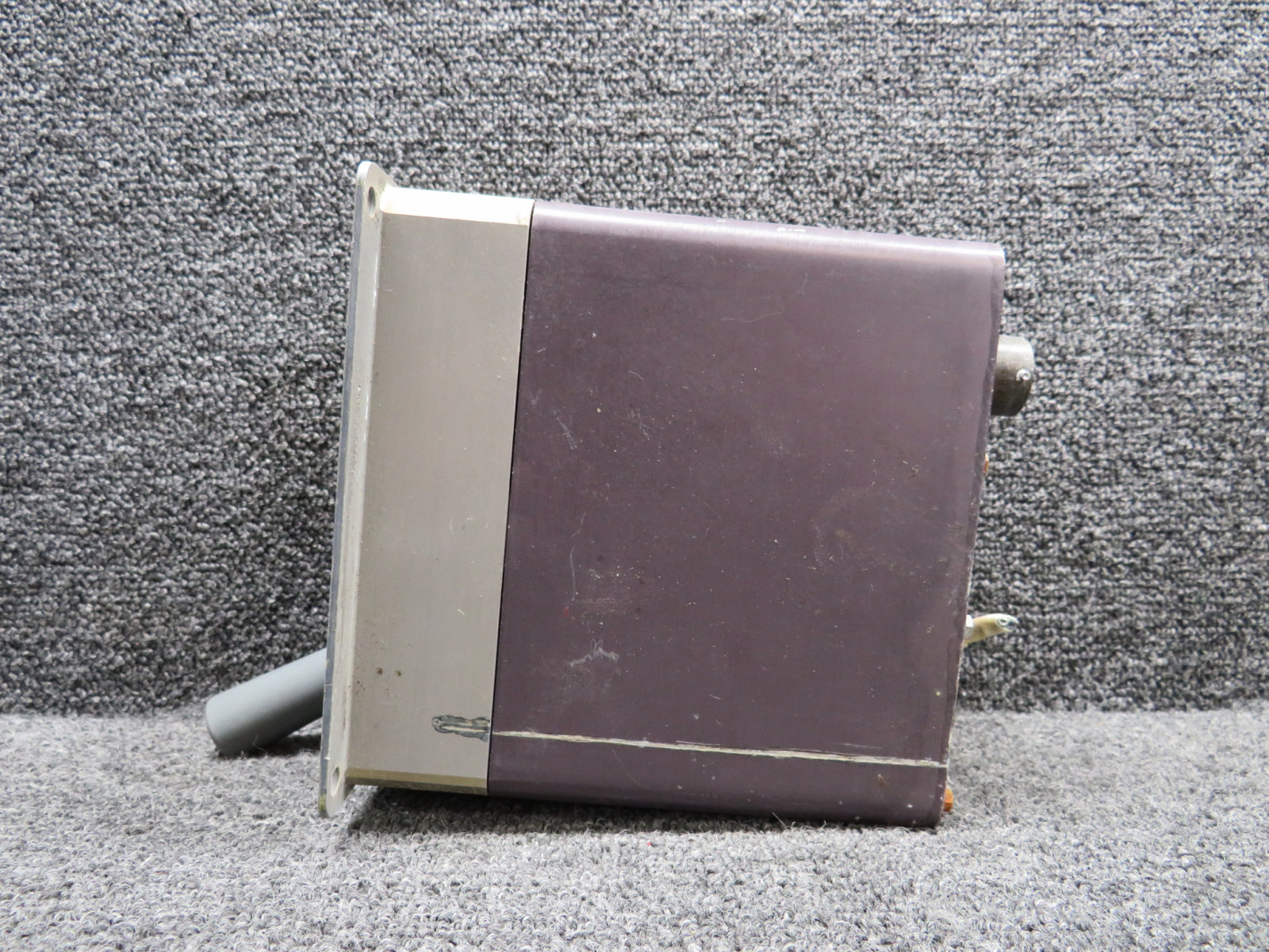 013015-13 Dassault Falcon Aircraft Control Panel Has Modifications