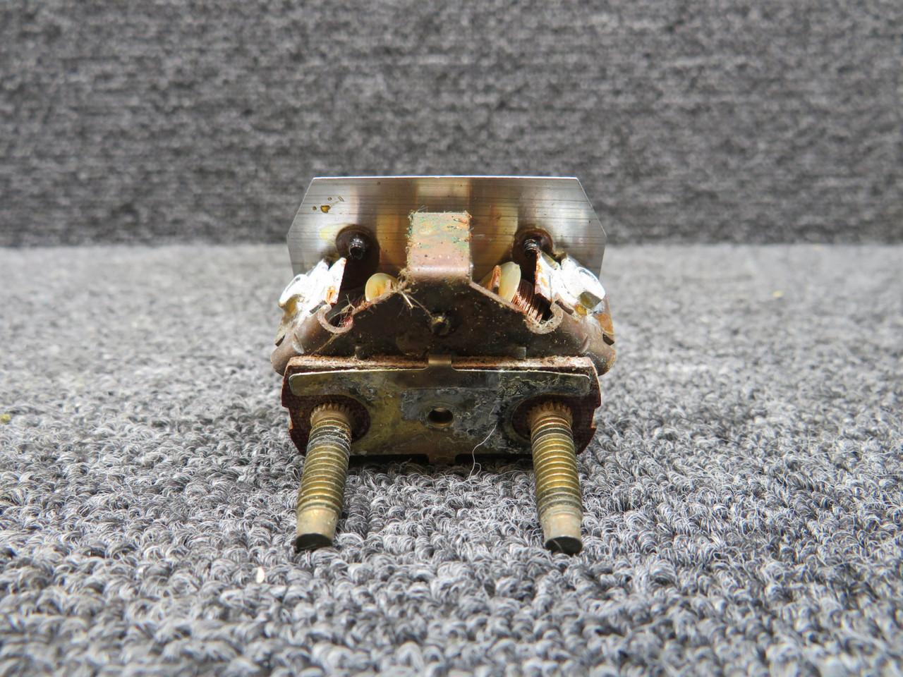 N-7ページ 819477 Stewart Warner Right Hasn Main Fuel Quantity Indicator