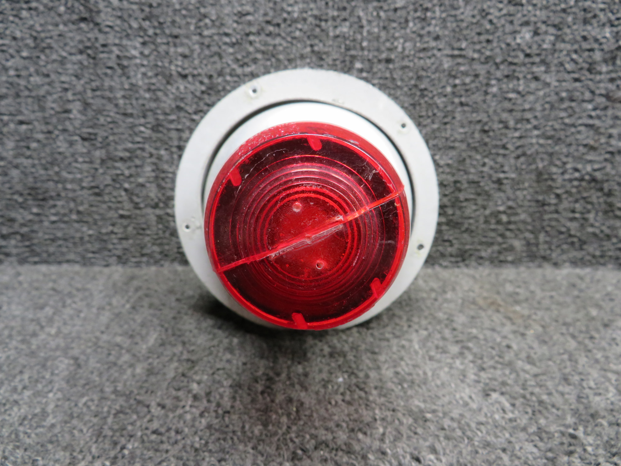 01-0770029-31 Whelen HRCFA-14-28 Beacon Strobe Light