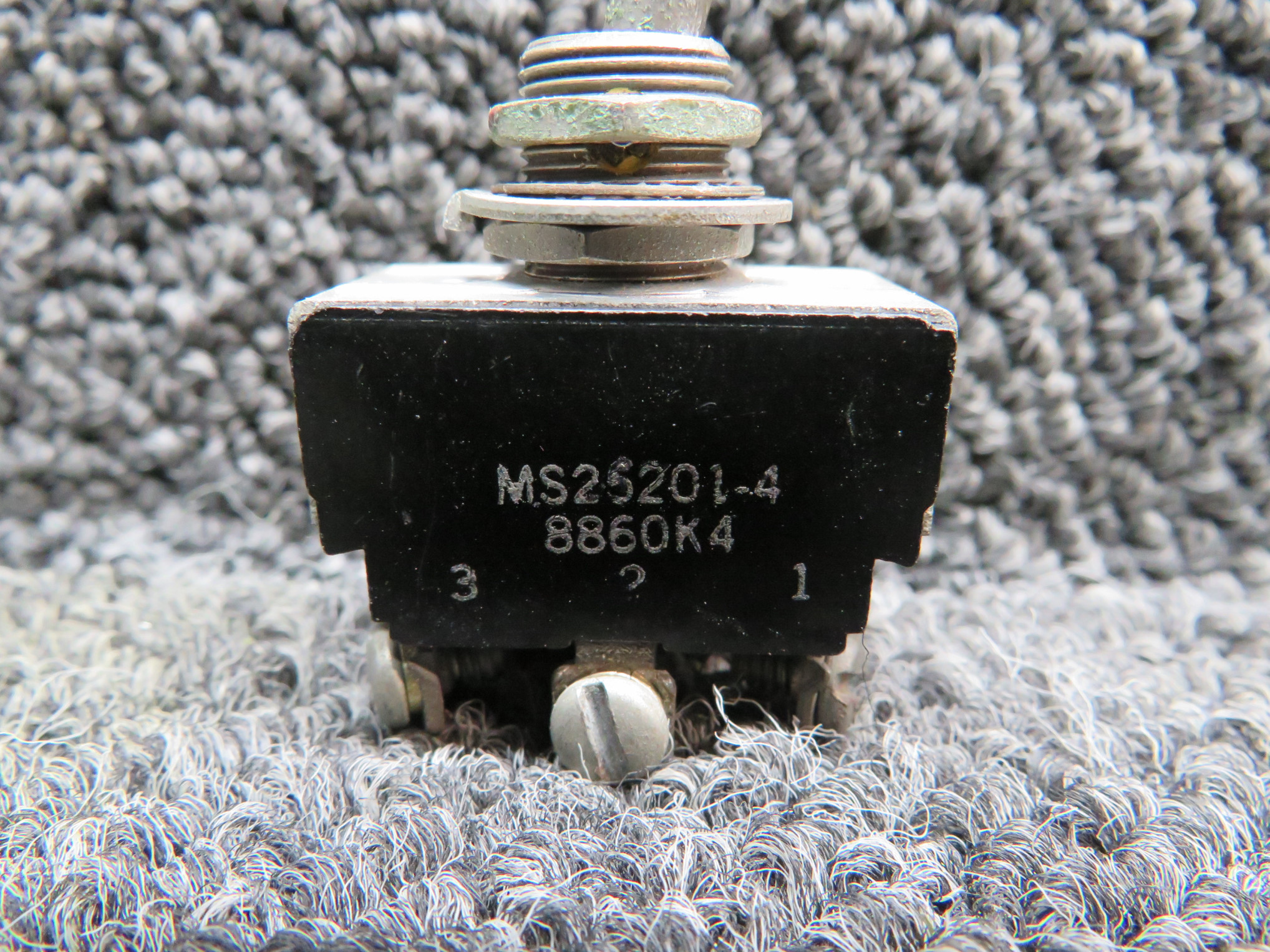 MS25201-4 (Alt PN: 8860K4) Cutler-Hammer3 Position Toggle Switch