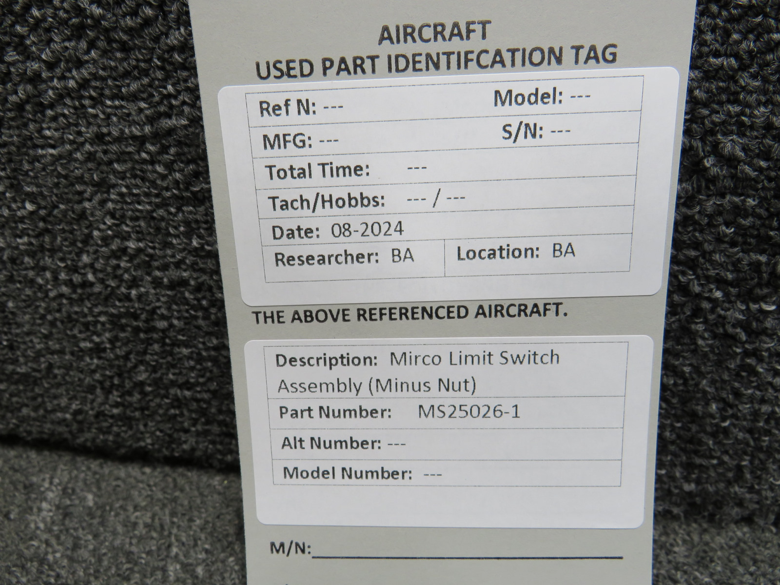 MS25026-1 Mirco Limit Switch Assembly (Missing Nut)