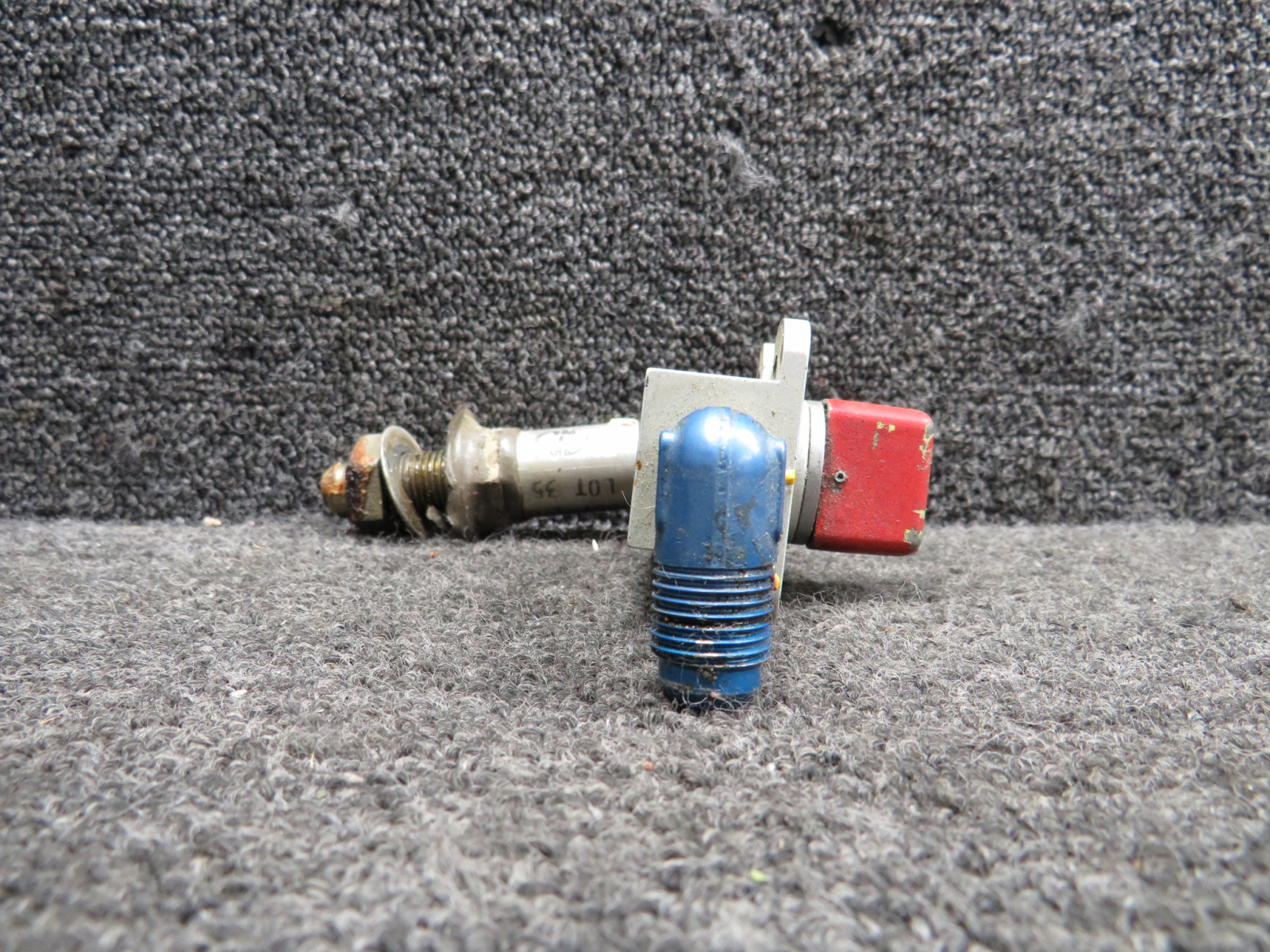 91511 (Alt: 72CA0204) AVI Switch Valve Assembly For Sale