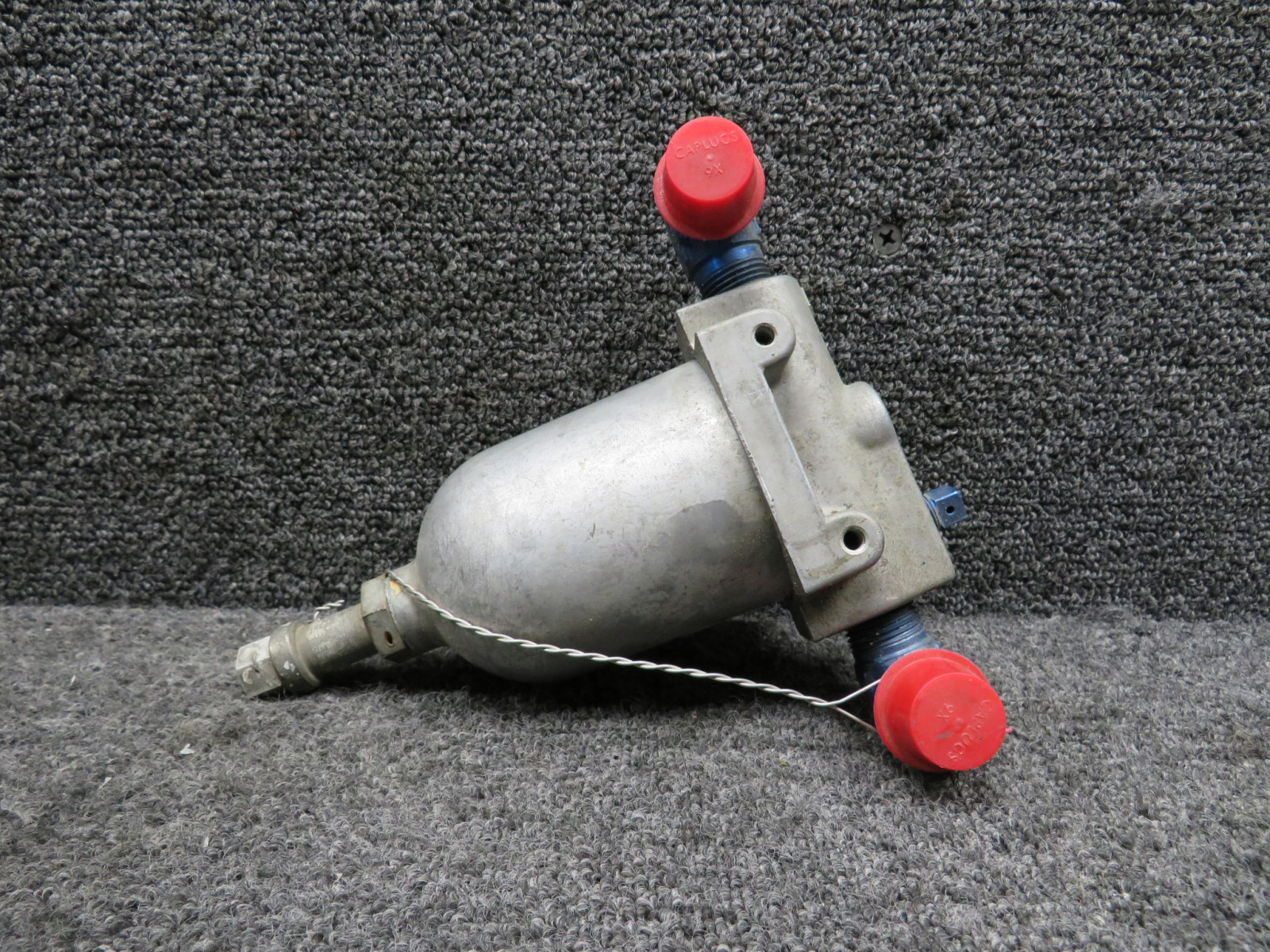 0756005-11 Cessna T303 Fuel Strainer Assembly For Sale