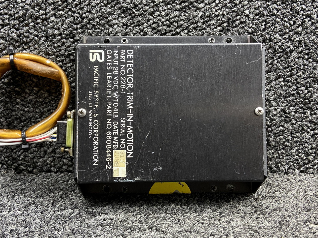 228-1 (Alt: 6608446-2) Pacific Systems Trim in Motion Detector