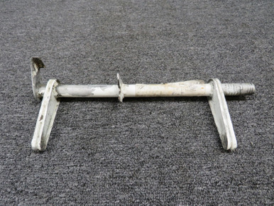 35-825117-4 Beech H35 Nose Gear Door Actuator Shaft