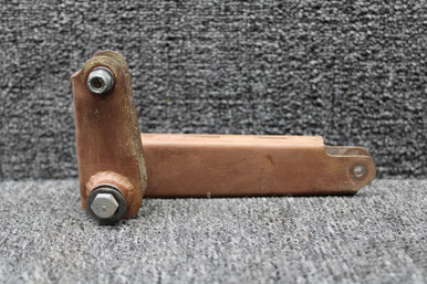 1262038-1 Cessna 210L LH Outboard Flap Control Bellcrank