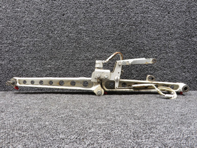 thor core 2009パストラーナレプリカジャージ 50-810037-616 Beechcraft Main Landing Gear Drag Brace Assembly