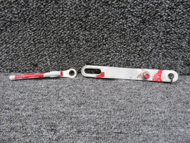 1722086-6, 1722082-7 Cessna 177RG Lever Arm and Guide Assembly for Sale