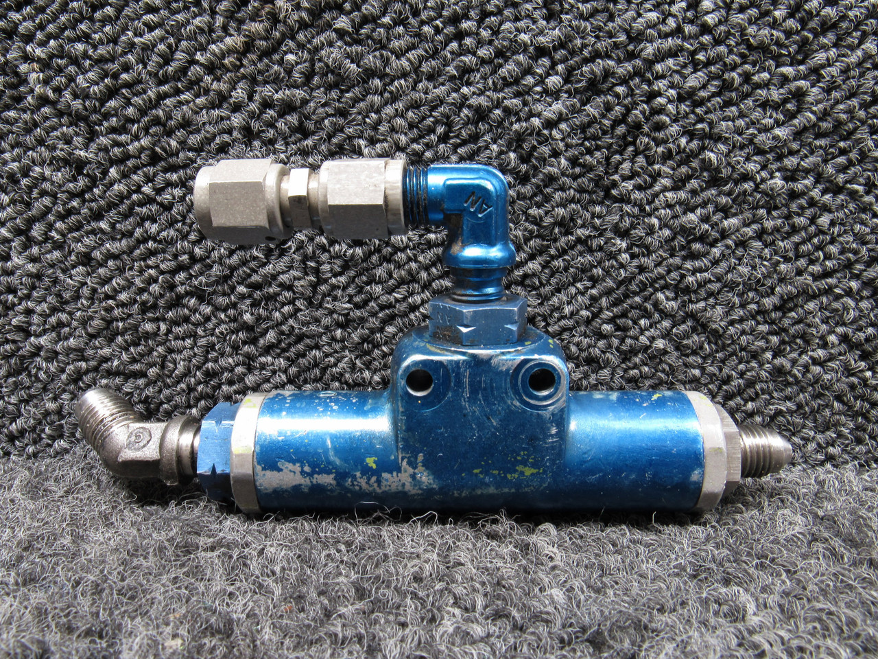 2380014-5 (Alt: AN6277-4) Learjet 25 Shuttle Valve Assembly | eBay