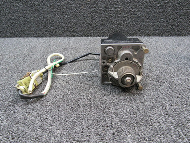 その他 WAGNER 065-0050-04 Bendix King KS-177 Pitch Servo (14-28V, 5-2.5A)