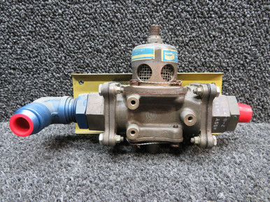 38E59-1D Mitsubishi MU2B Bendix Relief Valve Assembly And Regulator