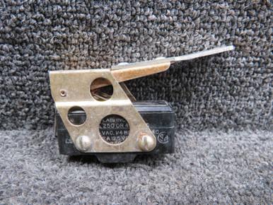 MS25026-1 Mirco Limit Switch Assembly (Missing Nut)