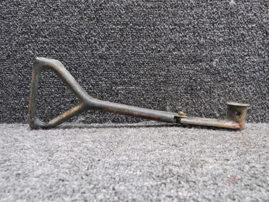0411564 Cessna 172D Dual Control Rudder and Brake Pedal Link Comes