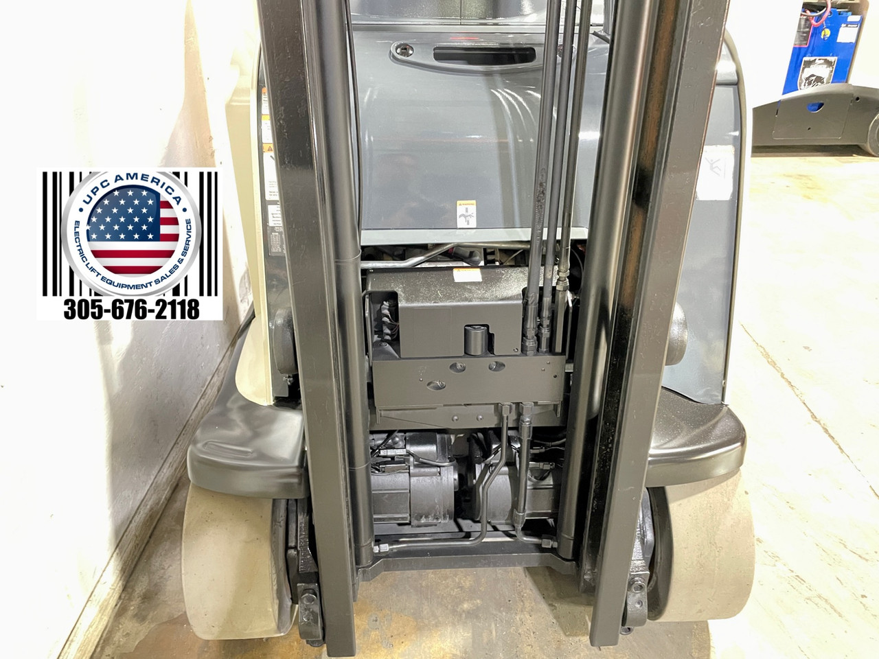 Forklift For Sale Electric Forklift 2014 Crown RC5500 Narrow Aisle 2019 Tested Battery Height  Stock # 8541