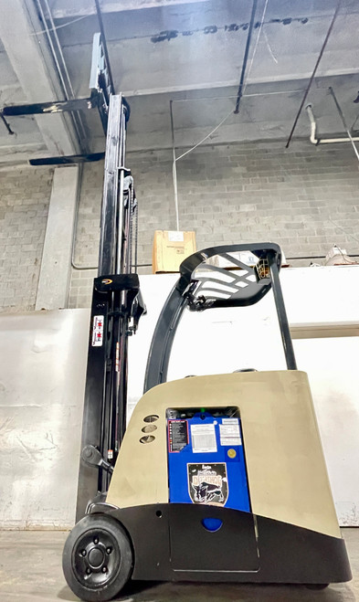 Crown Electric Narrow Aisle Forklift For Sale