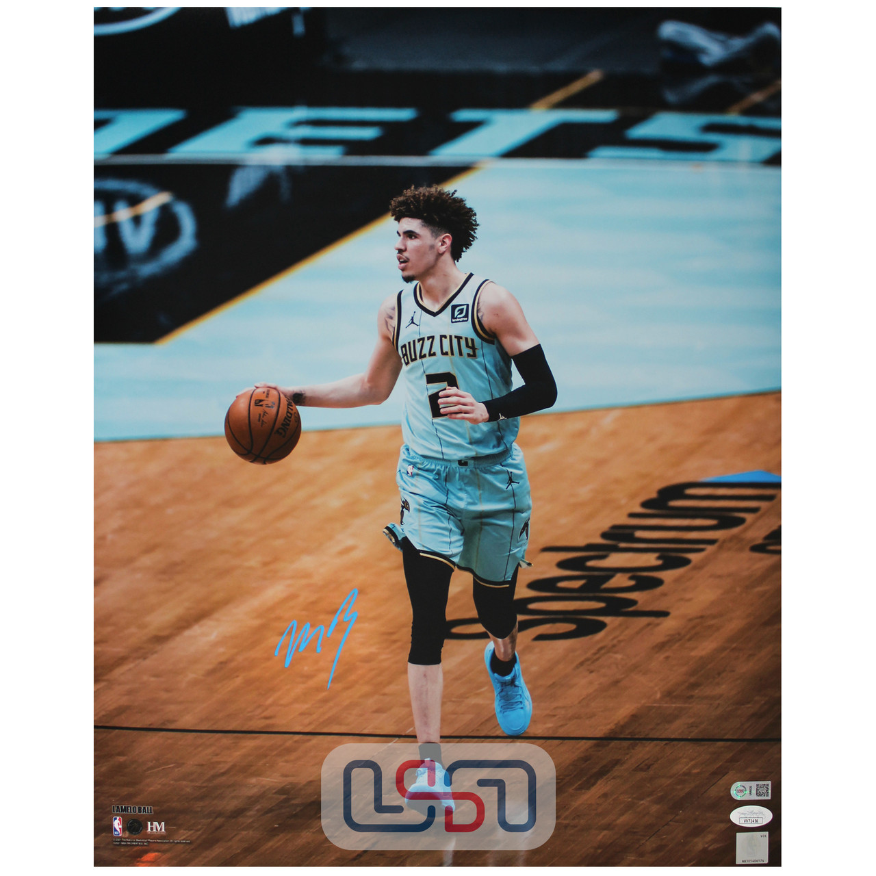 LaMelo Ball of the Charlotte Hornets signed