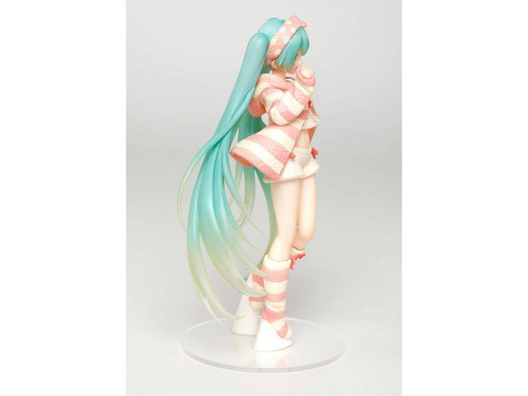 Taito Vocaloid Hatsune Miku Room Wear Ver Figure