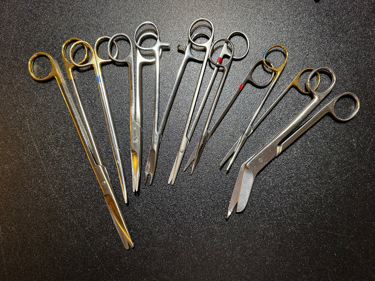 Scissors photo of Jarit 205-10S2 Major General Surgery Instrument Set