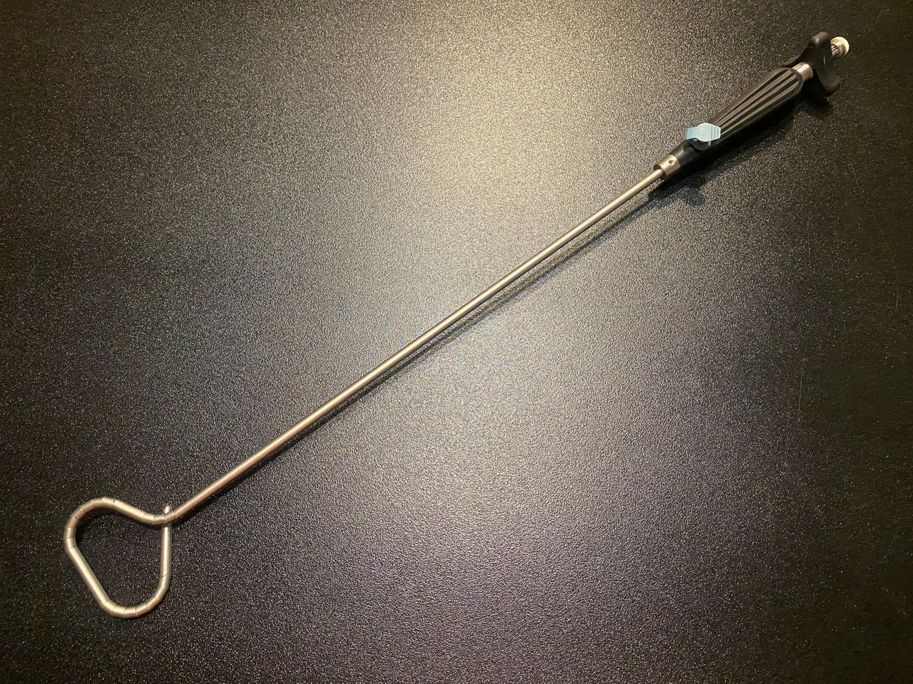 Photo of Snowden-Pencer 89-6109 Laparoscopic Triangular Articulating Retractor, 5mm X 34cm
