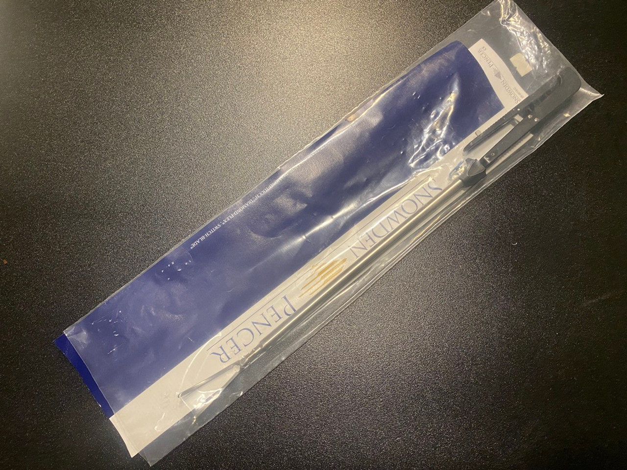 Package photo of Snowden-Pencer SP90-7160 Laparoscopic Glassman Clamp, Acute CVD, 10mm X 24cm (NEW)