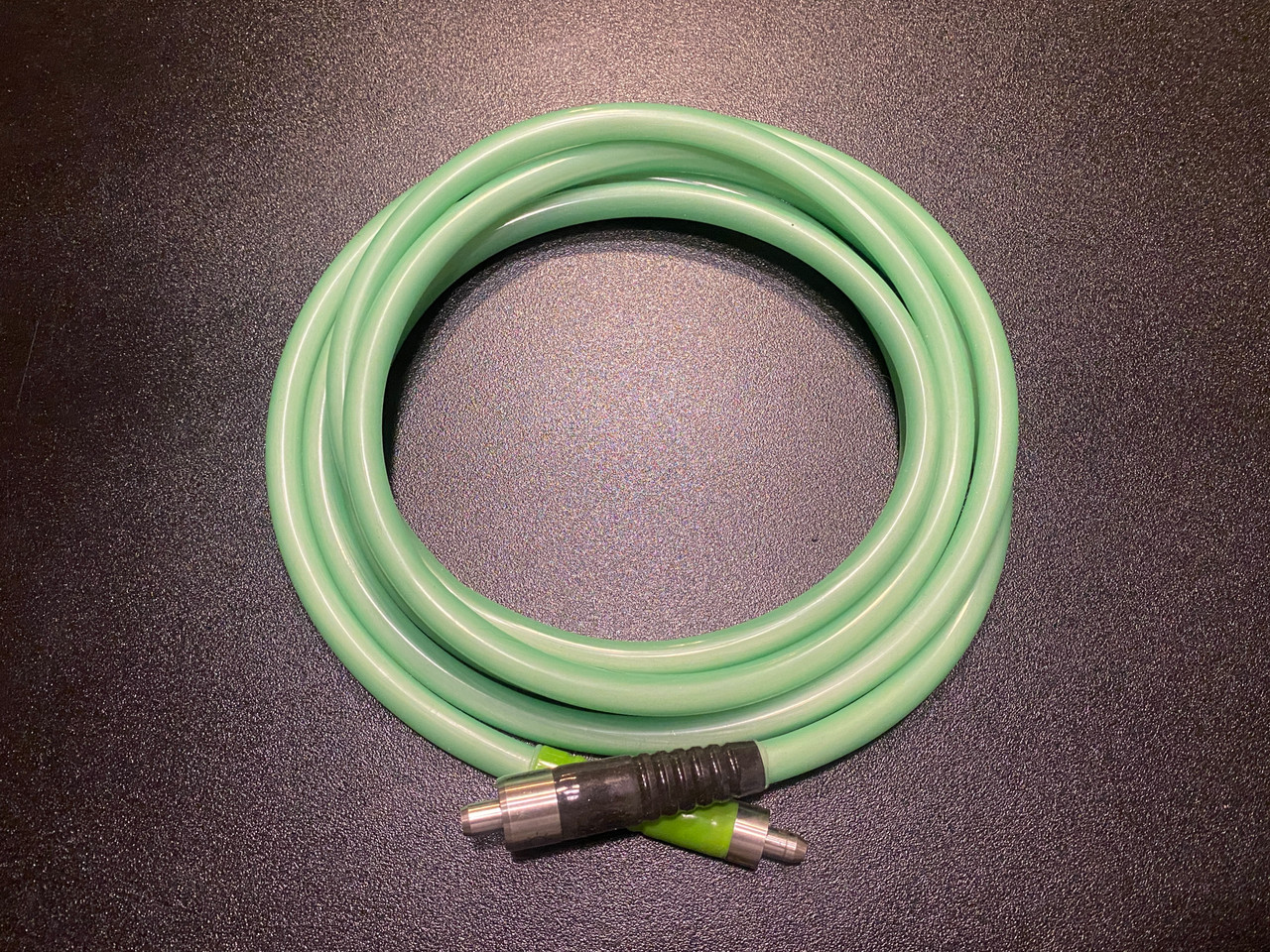 デットストック　アンダーネオン　グリーン Stryker 233-050-300 AIM Green Envy Fiber Optic Cable