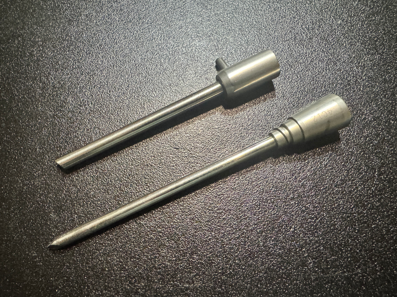 Two part photo of Stryker 270-715 Red Bur Cannula & Trocar